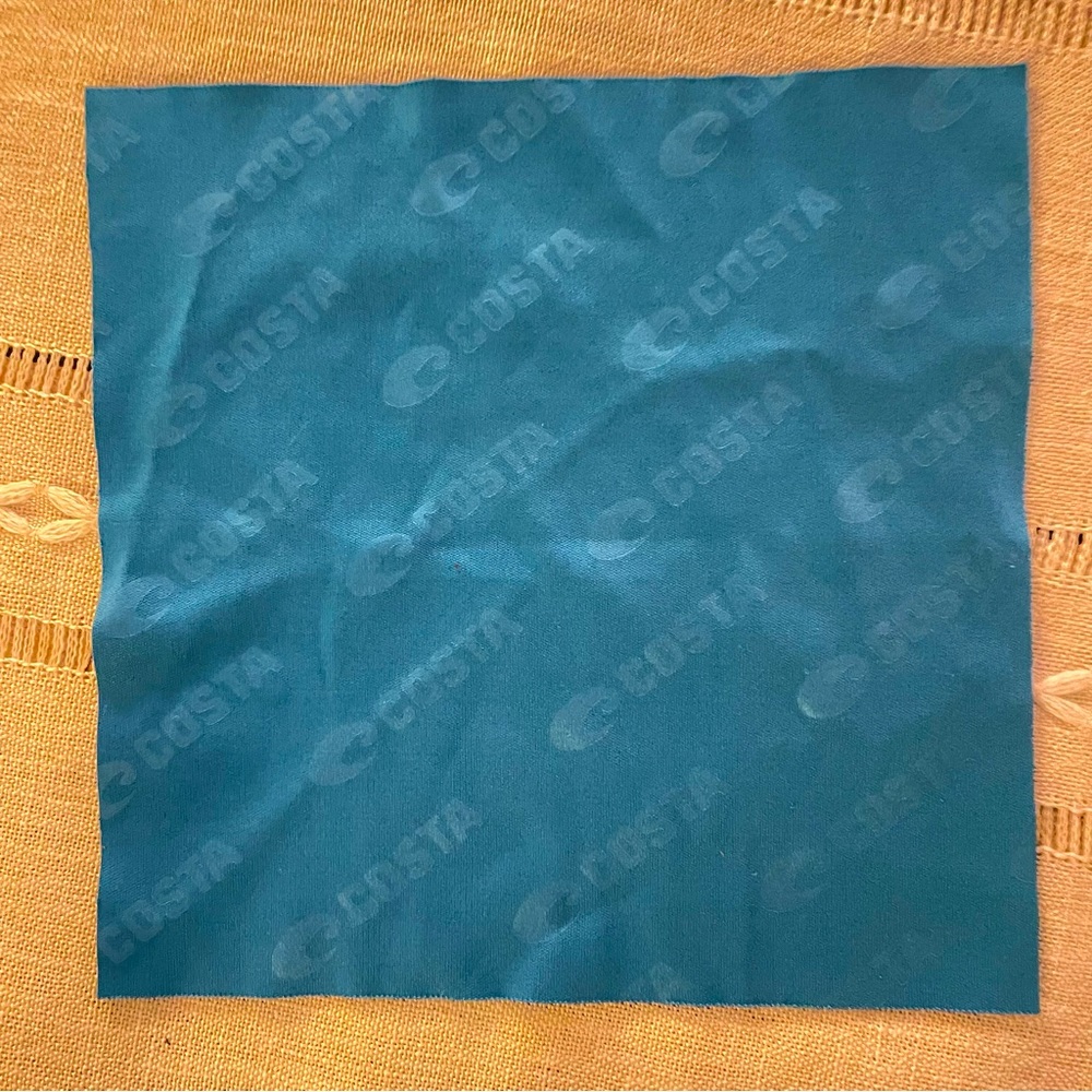 🌊COSTA Microfiber Sunglasses Cloth🌊 🆕